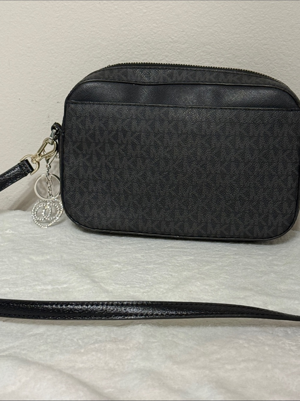 Michael Kors Black MK Logo Chain-Accent Crossbody Bag - Picture 2 of 6